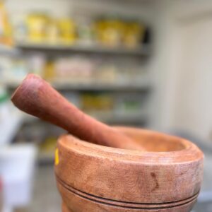 Medium mortar and pestle set